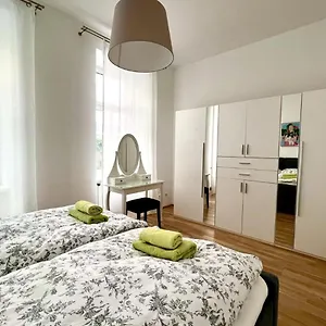 Apartment City-apartment In, Wien